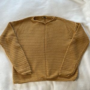 Mustard color Universal Threads. Size med.